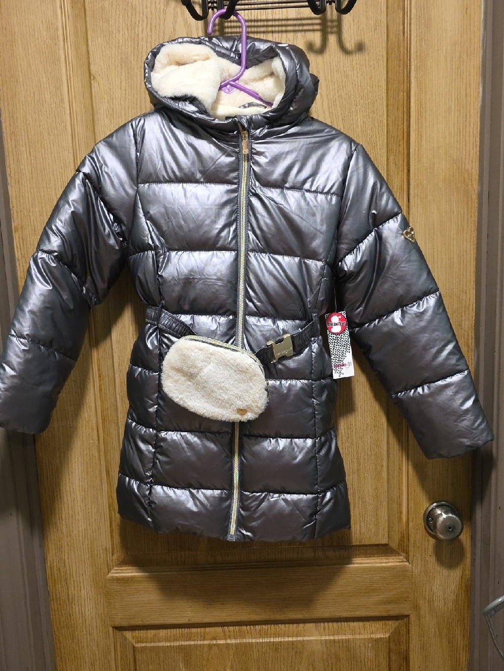 Kensie Girl Metallic Silver Puff Coat with Faux-Fur Pouch